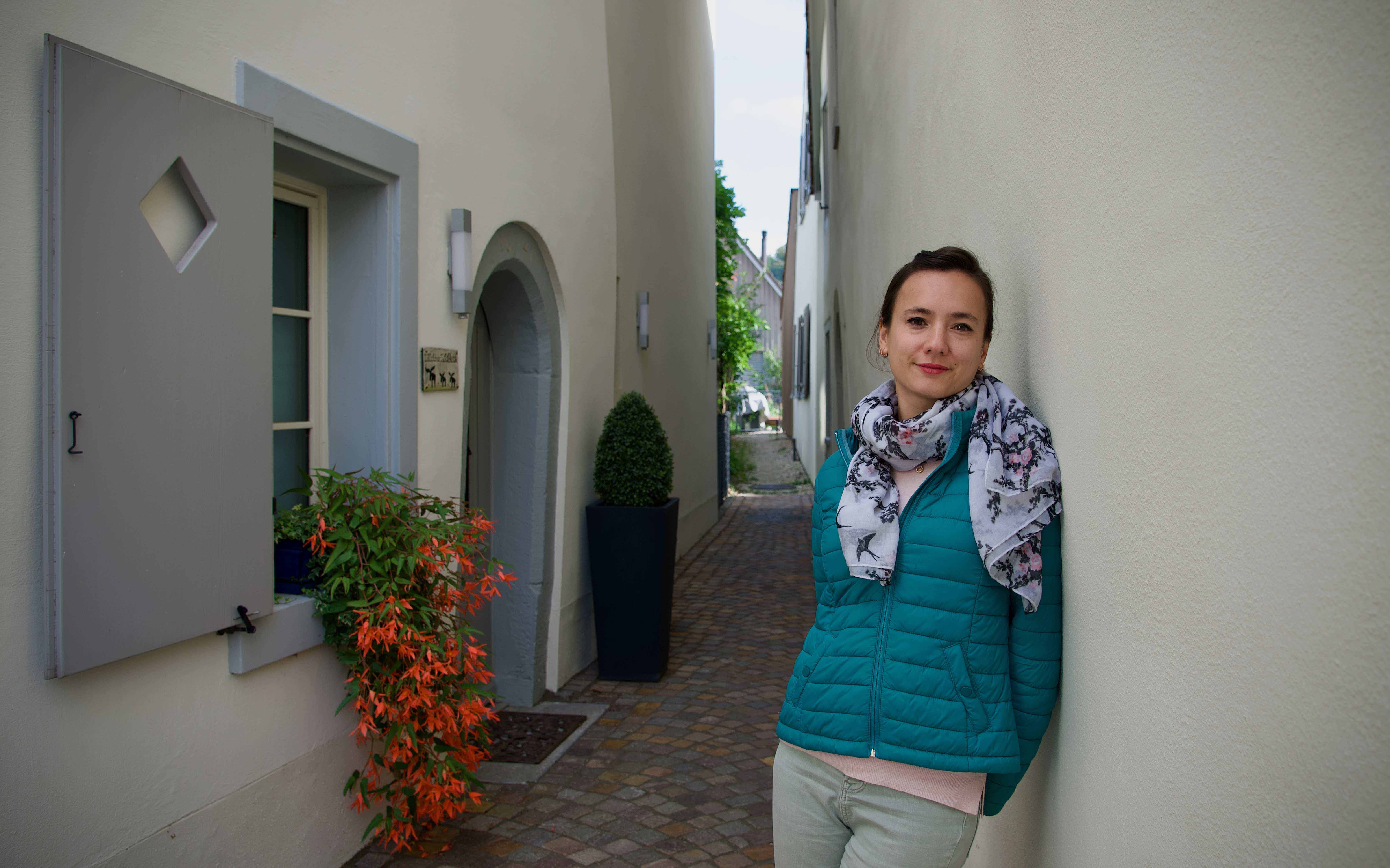 Portrait of Oliwia Fuchs, Bauingenieurin BSc FHNW, 3. Semester MSc FHNW VDC Teilzeit.