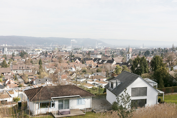 Quartierübersicht von der Anhöhe in Muttenz.