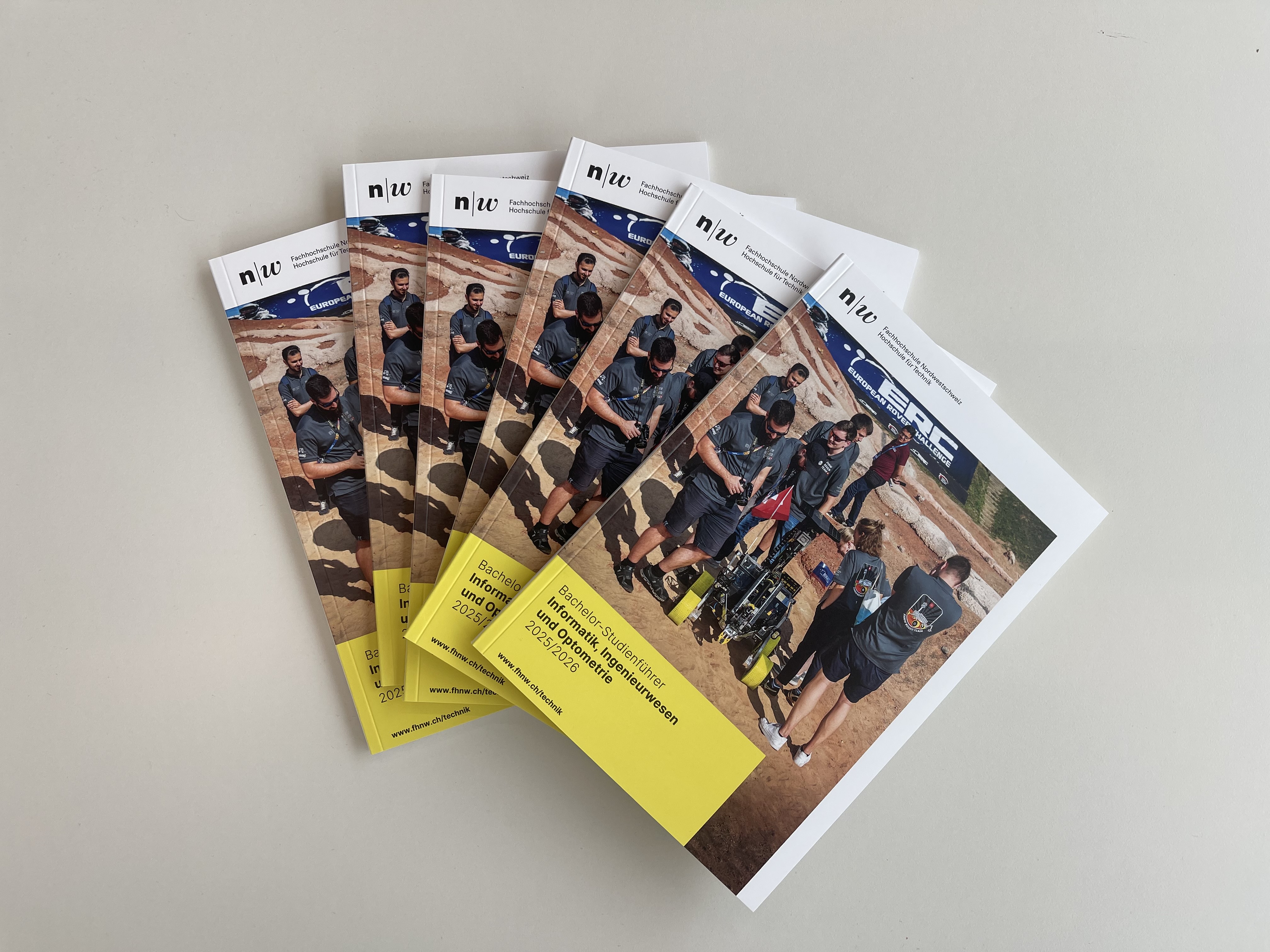 Jetzt aktuellen Studienführer bestellen