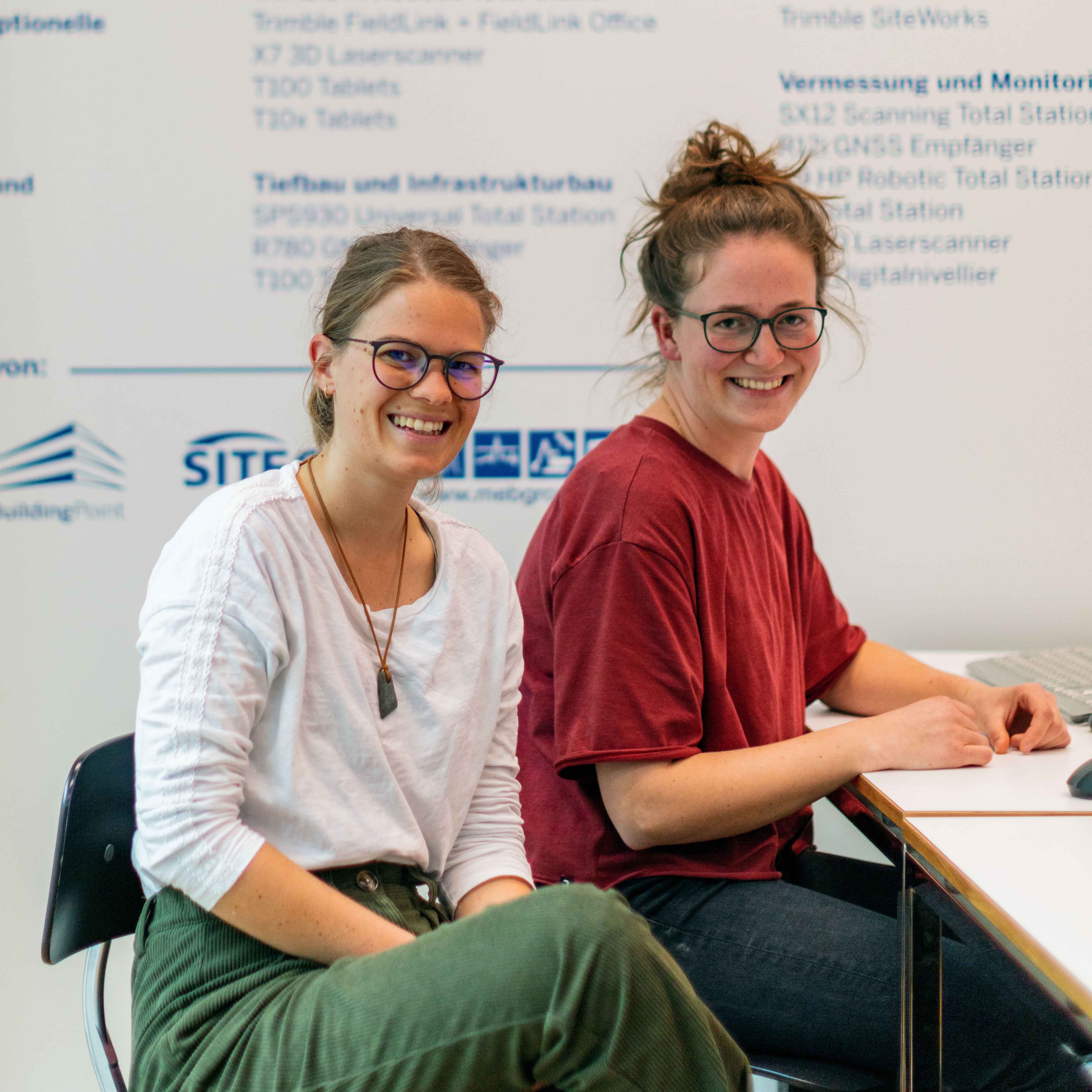 Nadja Pfister und Célina Neumann