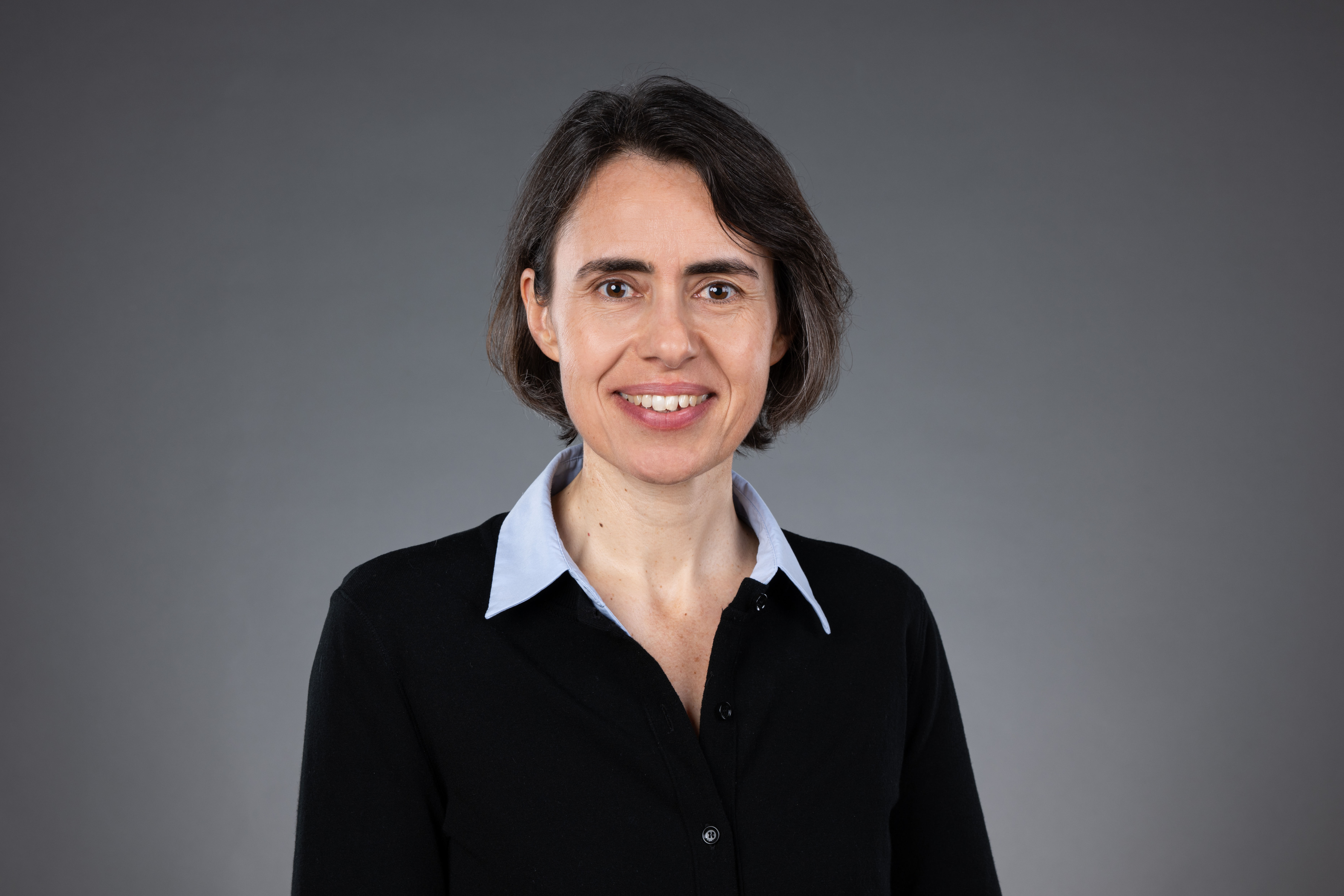 Portrait of Christine Blum, HR-Fachfrau Rekrutierung / Stv. Leiterin HR, Zugerland Verkehrsbetriebe AG