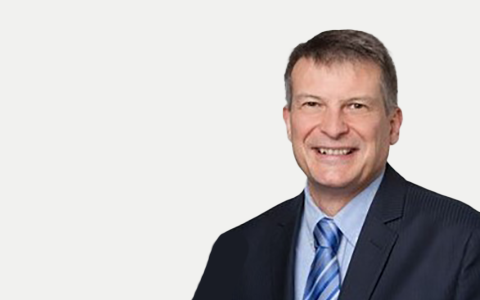 Portrait of Prof. Dr. theol. Arie Hans Verkuil, Leiter Institut für Unternehmensführung HSW FHNW