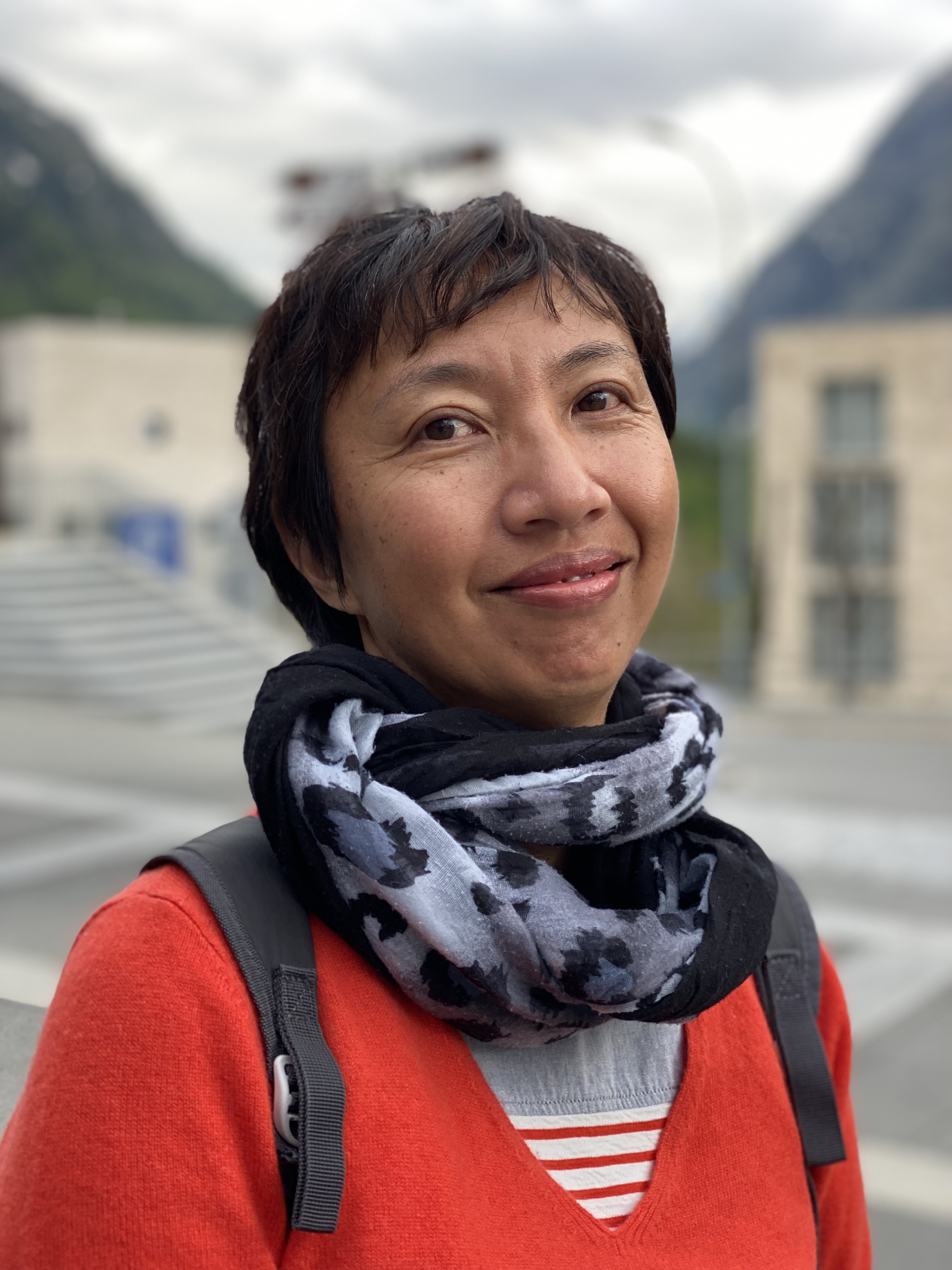 Portrait of Weimin Zhang, Lecturer