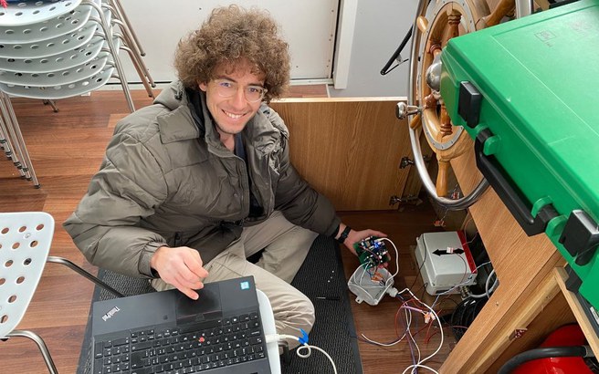 Portrait of Ramon Sieber, Mechatronics Trinational graduate